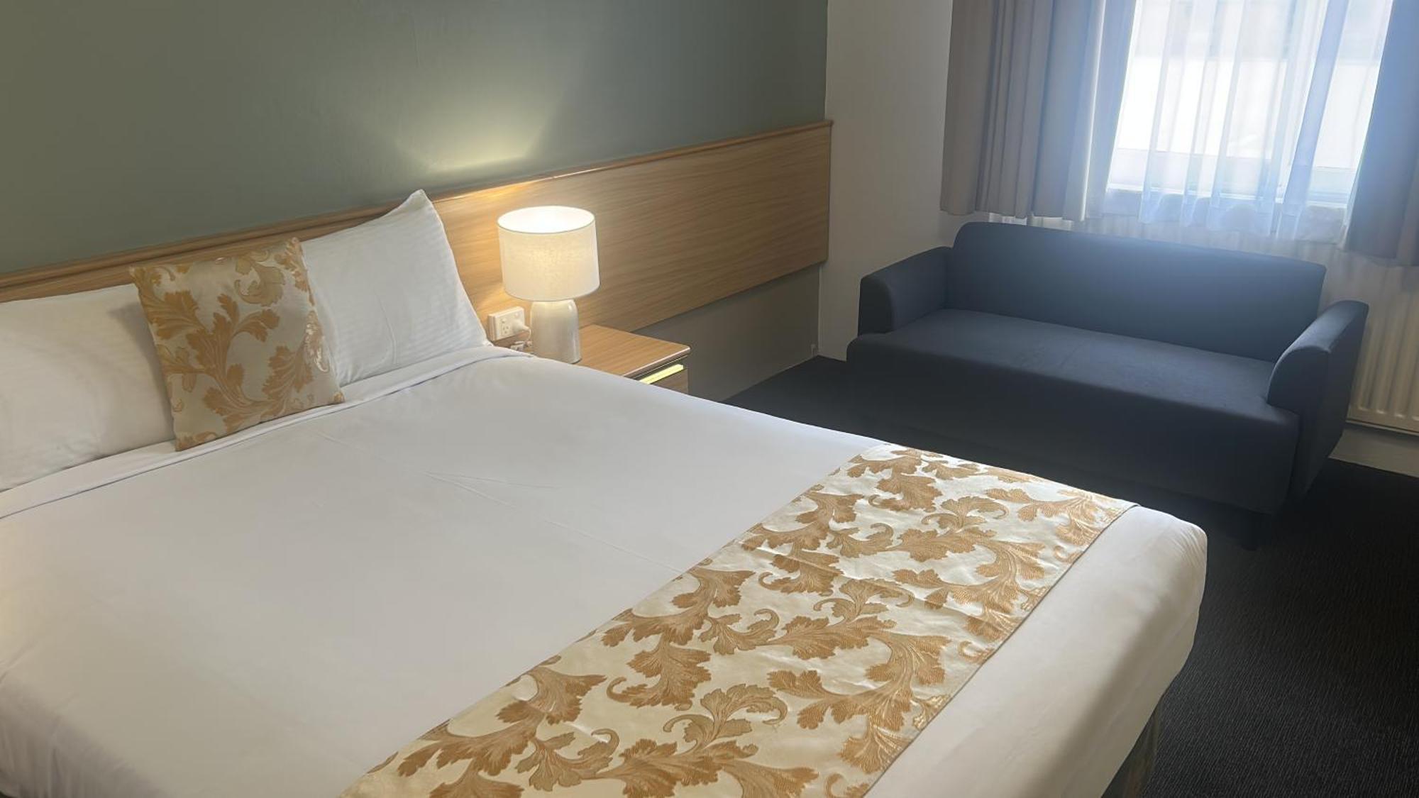Country Lodge Motor Inn Бетхерст Екстер'єр фото