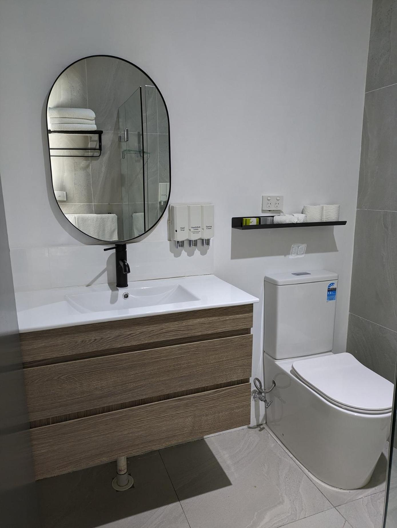 Country Lodge Motor Inn Бетхерст Екстер'єр фото
