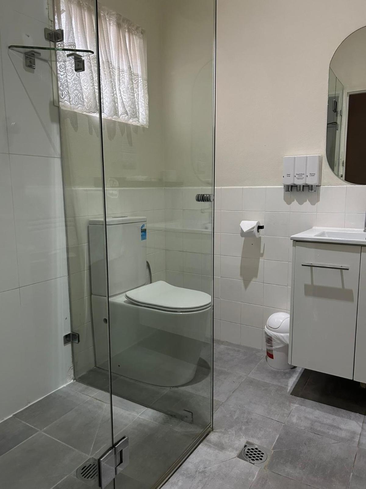 Country Lodge Motor Inn Бетхерст Екстер'єр фото
