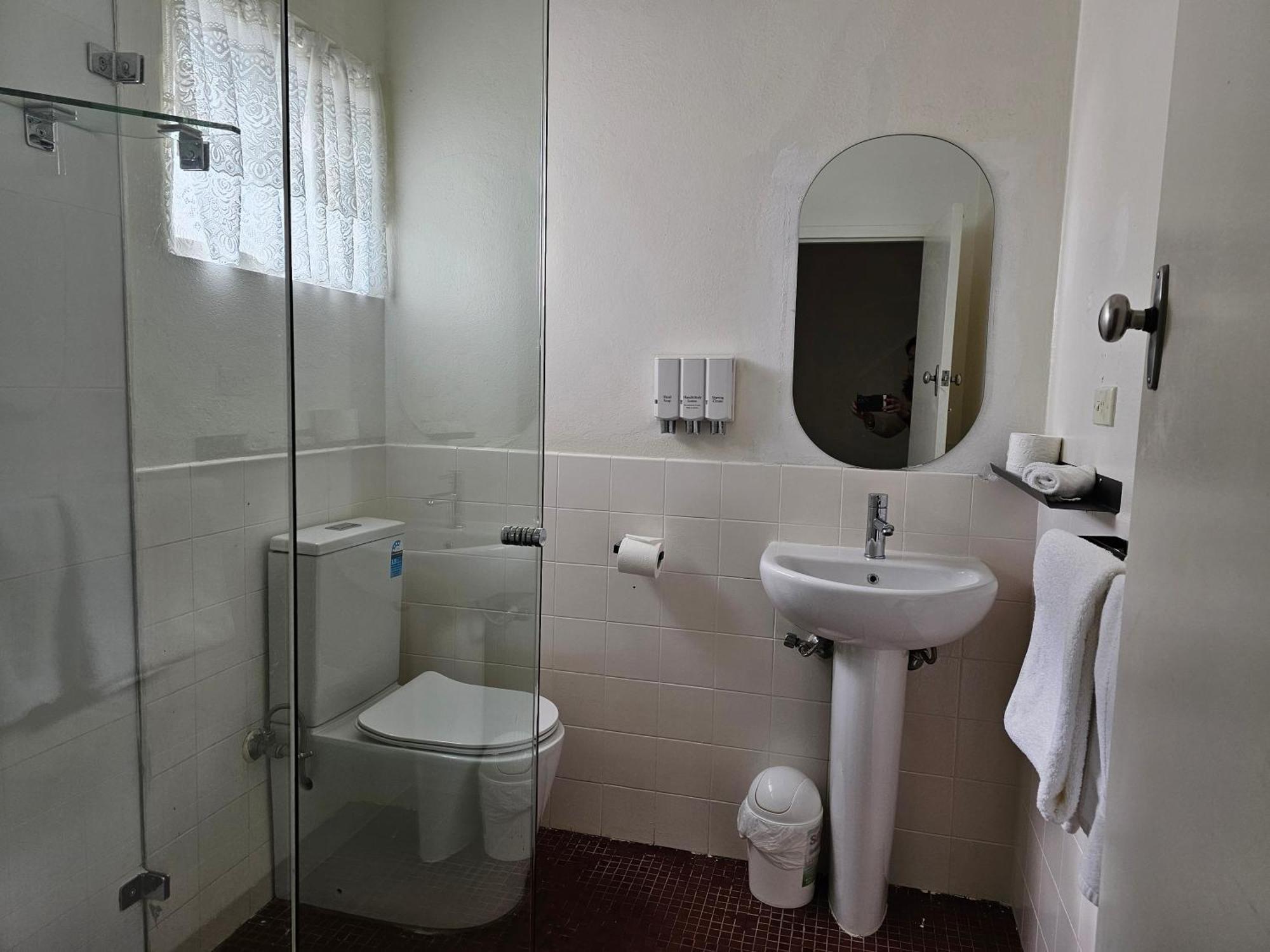 Country Lodge Motor Inn Бетхерст Екстер'єр фото