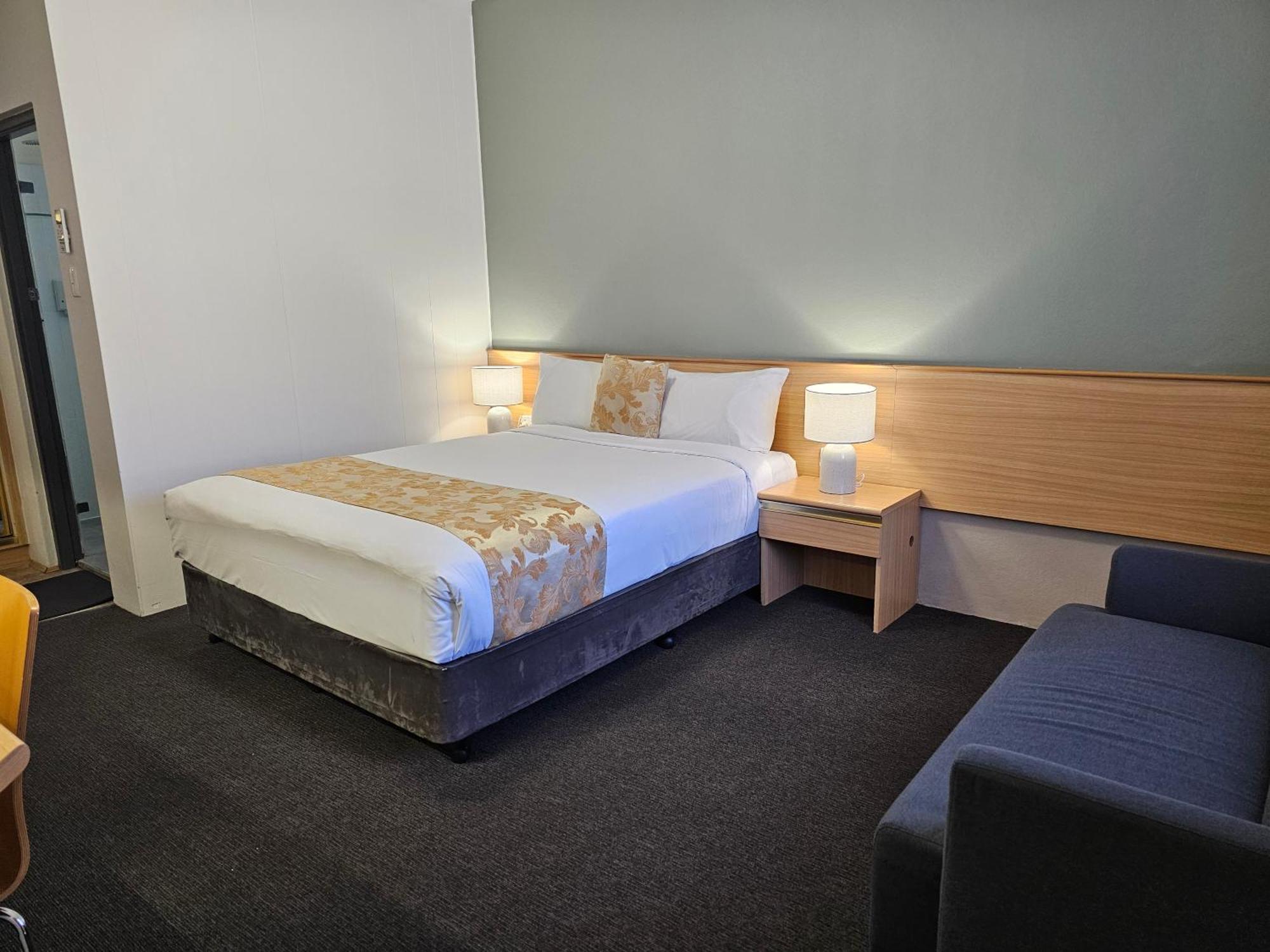 Country Lodge Motor Inn Бетхерст Екстер'єр фото